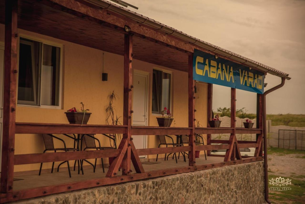 Cabana Varad Coronini Moldova Veche Exterior foto